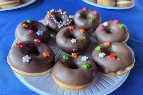 Kiingzz Tea N Donuts photo 1